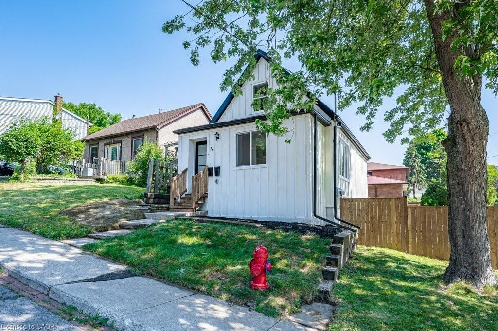 4 Royal Avenue, Hamilton, ON - Outdoor
