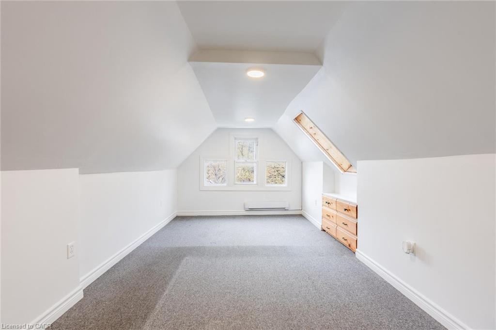 49 Myrtle Avenue, Hamilton, ON - Indoor Photo Showing Other Room