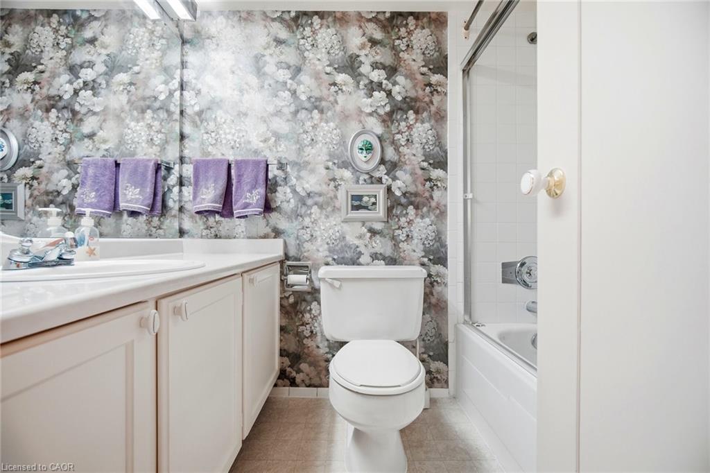 A21-296 Mill Road, Toronto, ON - Indoor Photo Showing Bathroom