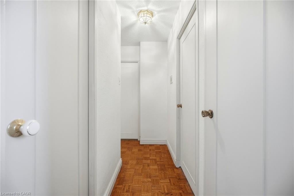 A21-296 Mill Road, Toronto, ON - Indoor Photo Showing Other Room