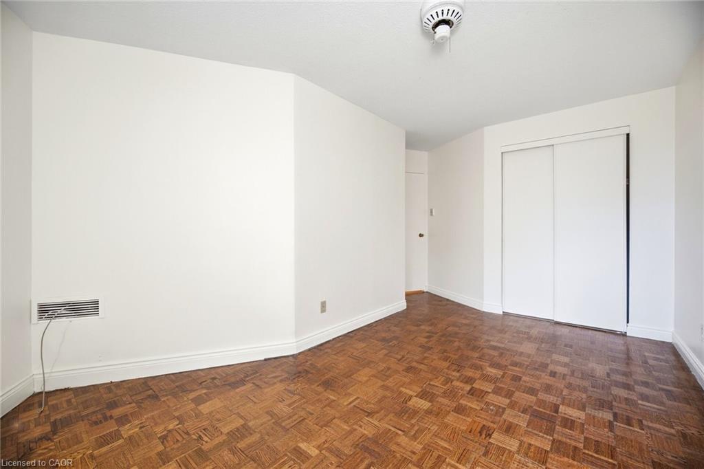 A21-296 Mill Road, Toronto, ON - Indoor Photo Showing Other Room