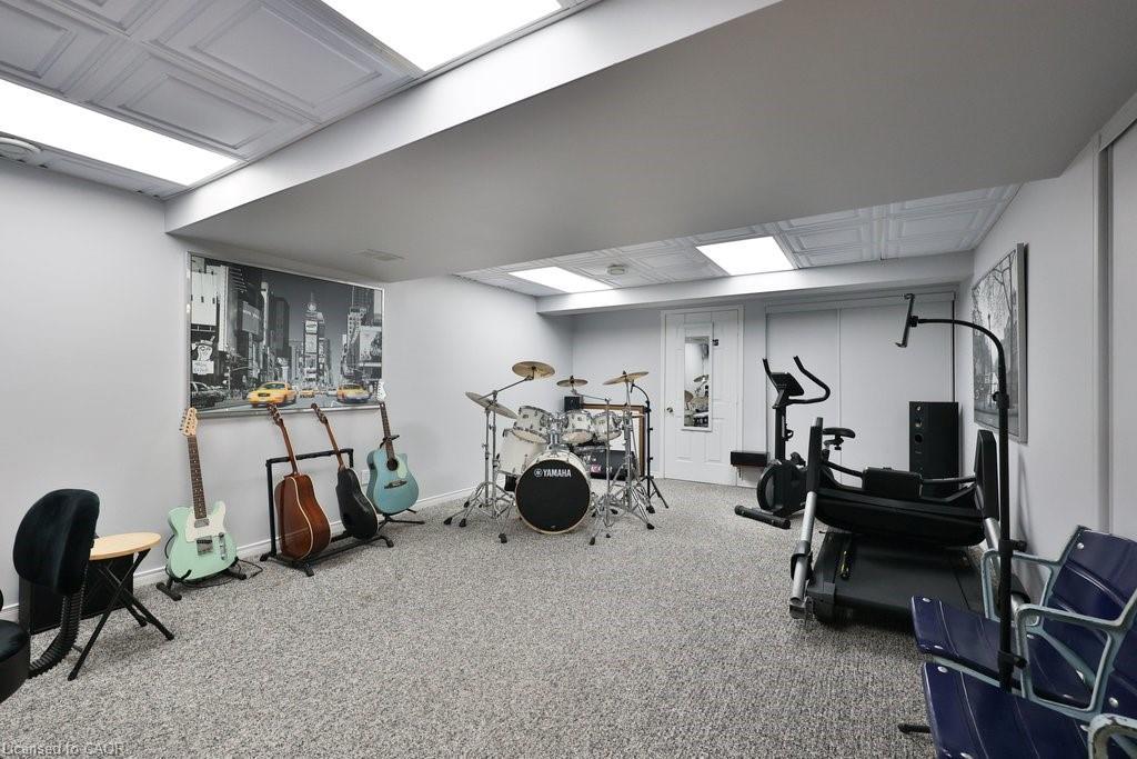 4191 Bianca Forest Drive, Burlington, ON - Indoor Photo Showing Gym Room