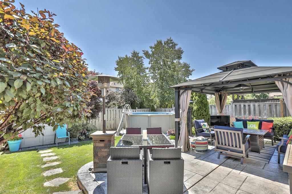 4191 Bianca Forest Drive, Burlington, ON - Outdoor With Deck Patio Veranda