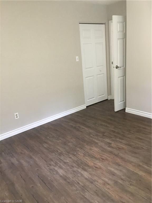 7-154 Elgin Street N, Cambridge, ON - Indoor Photo Showing Other Room