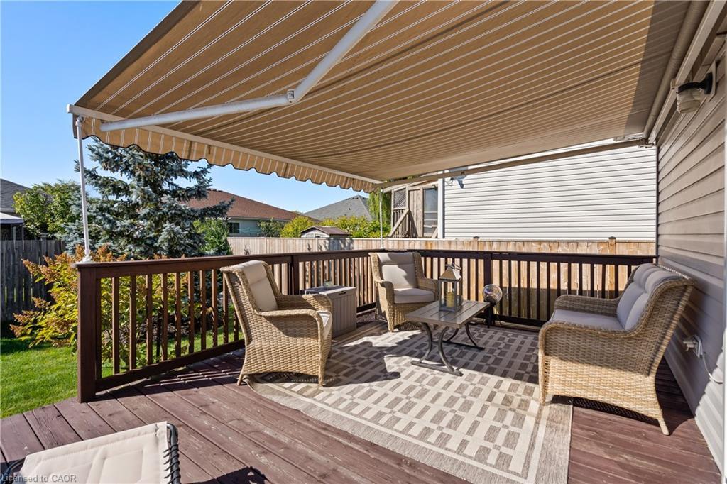 208 Autumn Crescent, Welland, ON - Outdoor With Deck Patio Veranda With Exterior