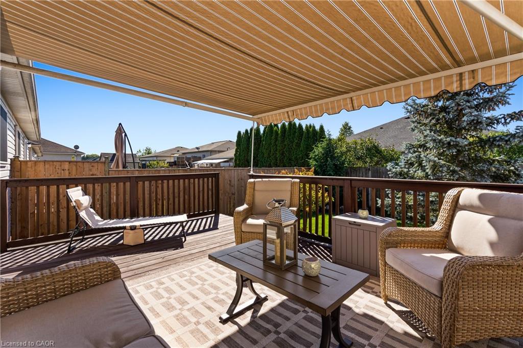 208 Autumn Crescent, Welland, ON - Outdoor With Deck Patio Veranda With Exterior