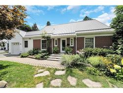 14 Simcoe Boulevard Simcoe, ON N3Y 3L5