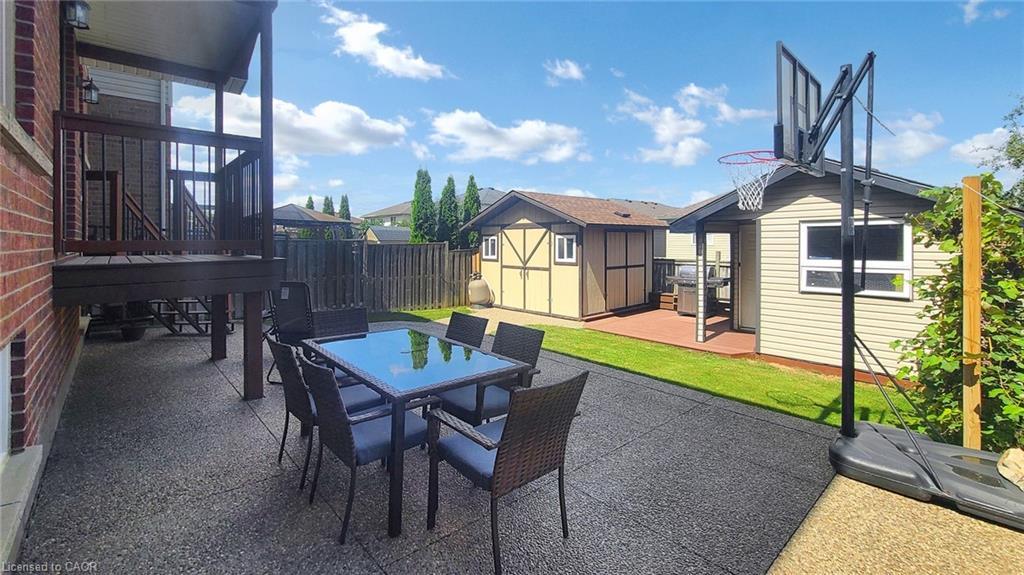 50 Bankfield Crescent, Stoney Creek, ON - Outdoor With Deck Patio Veranda With Exterior