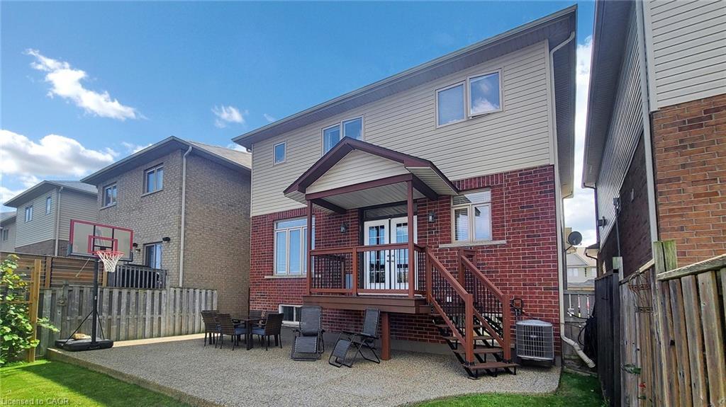 50 Bankfield Crescent, Stoney Creek, ON - Outdoor With Deck Patio Veranda With Exterior