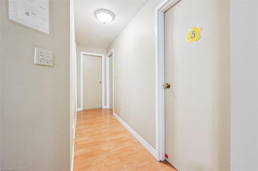 155 University Avenue E, Waterloo, ON