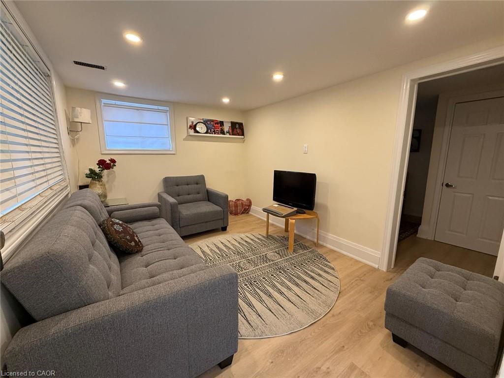 643 West 5Th Street, Hamilton, ON - Indoor Photo Showing Basement