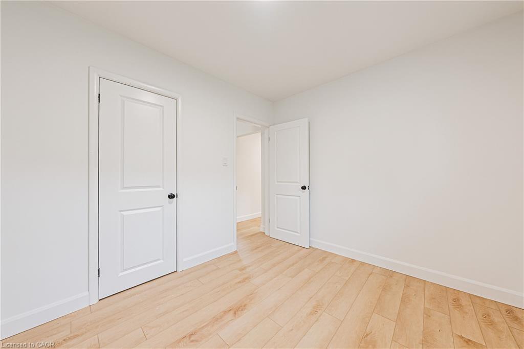 224 West 16Th Street, Hamilton, ON - Indoor Photo Showing Other Room