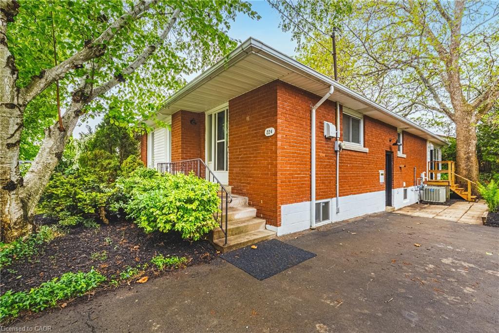 224 West 16Th Street, Hamilton, ON - Outdoor