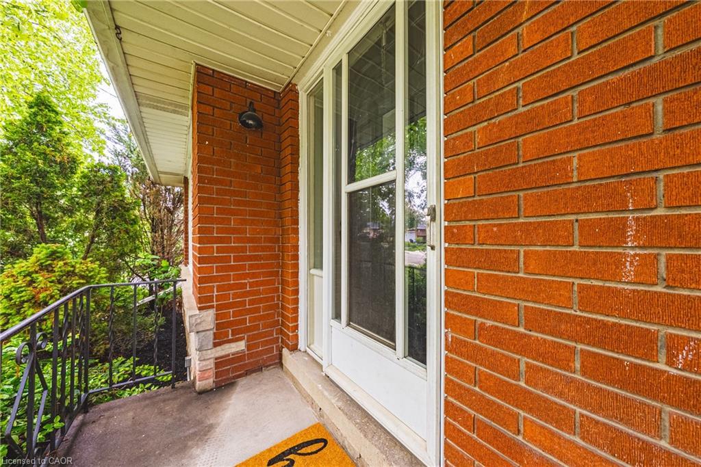 224 West 16Th Street, Hamilton, ON - Outdoor With Exterior