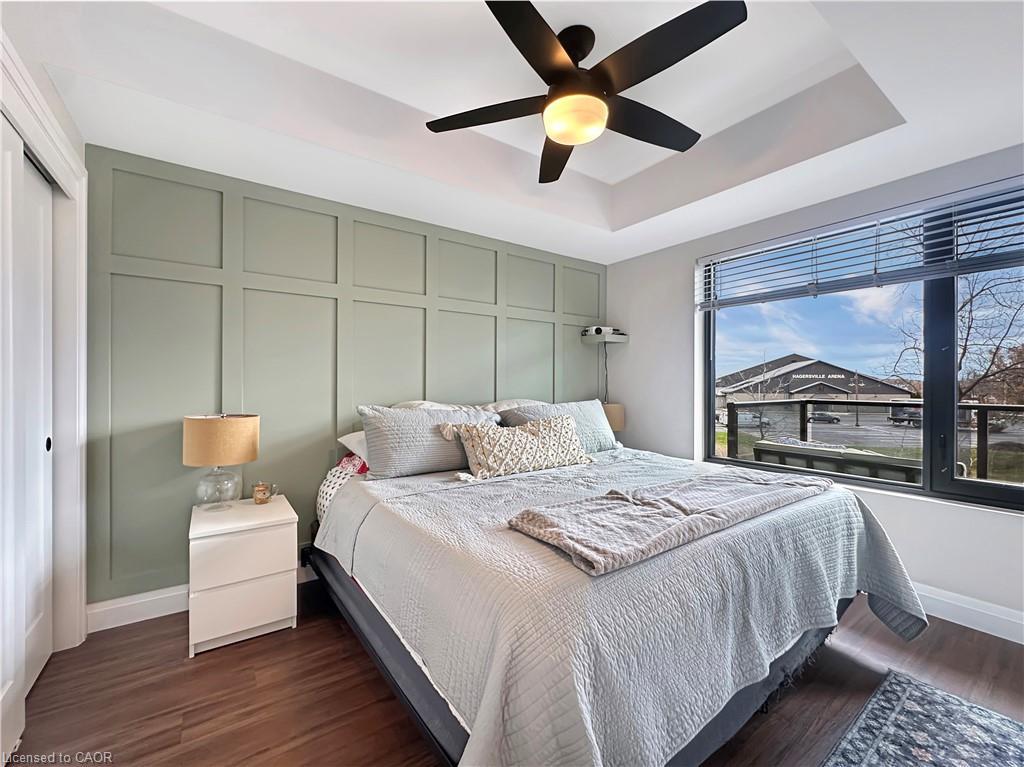 213-64 Main Street N, Hagersville, ON - Indoor Photo Showing Bedroom