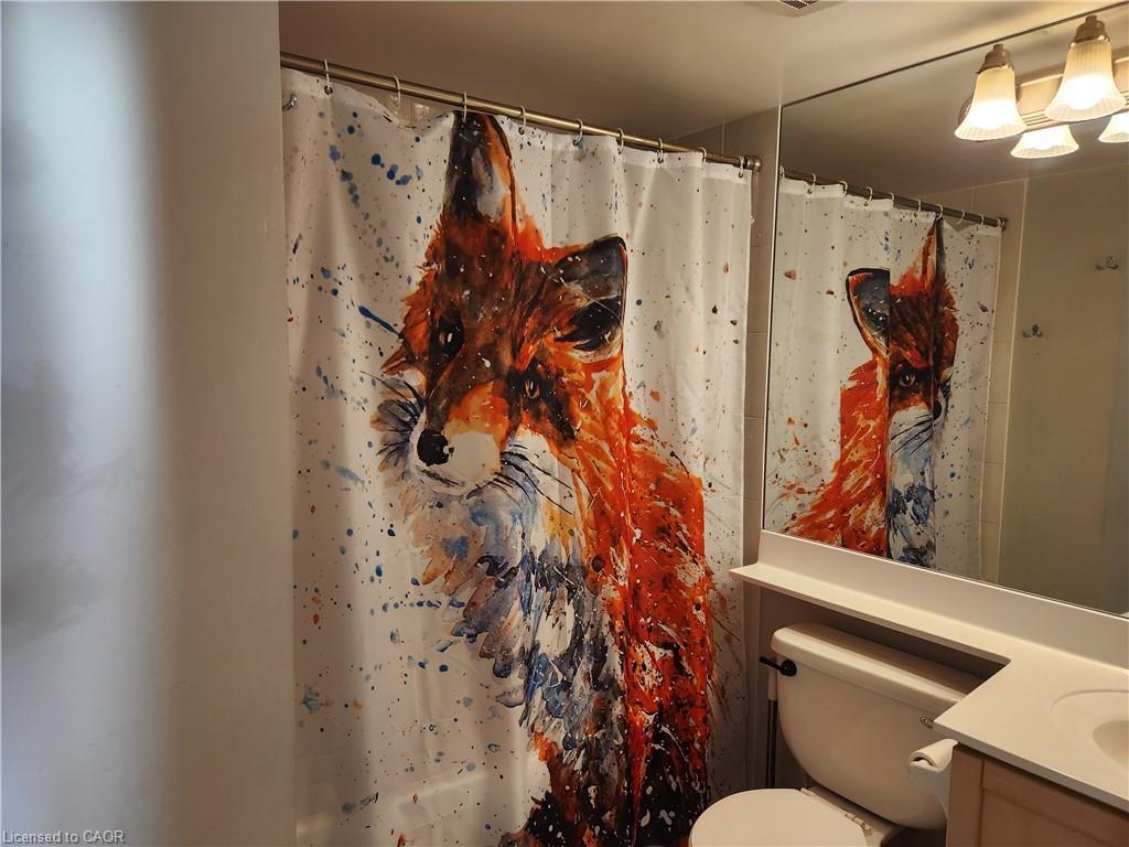 2922-700 Humberwood Boulevard, Etobicoke, ON - Indoor