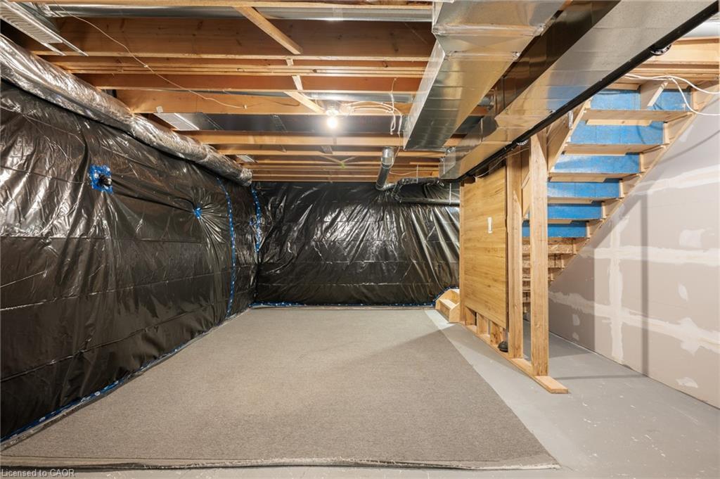 1242 King Street E, Kitchener, ON - Indoor Photo Showing Basement