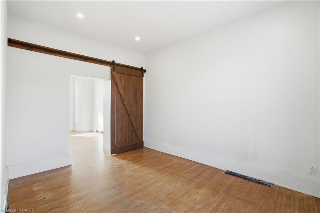 26 Murray Street W, Hamilton, ON