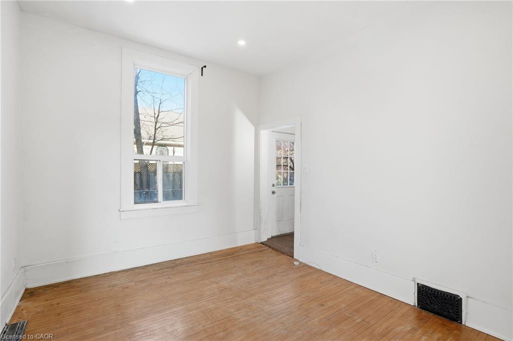 26 Murray Street W, Hamilton, ON