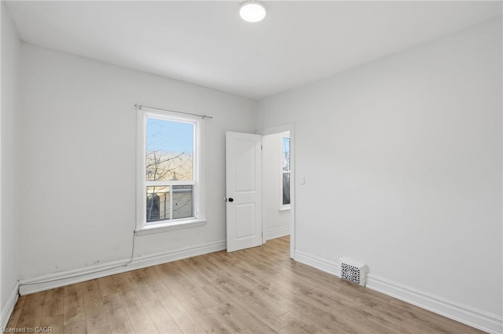 26 Murray Street W, Hamilton, ON