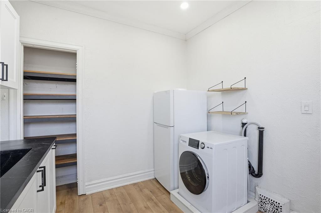 26 Murray Street W, Hamilton, ON