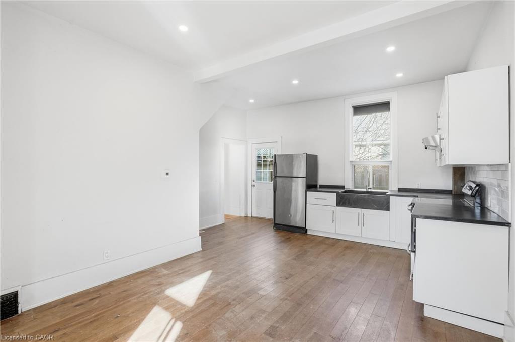 26 Murray Street W, Hamilton, ON