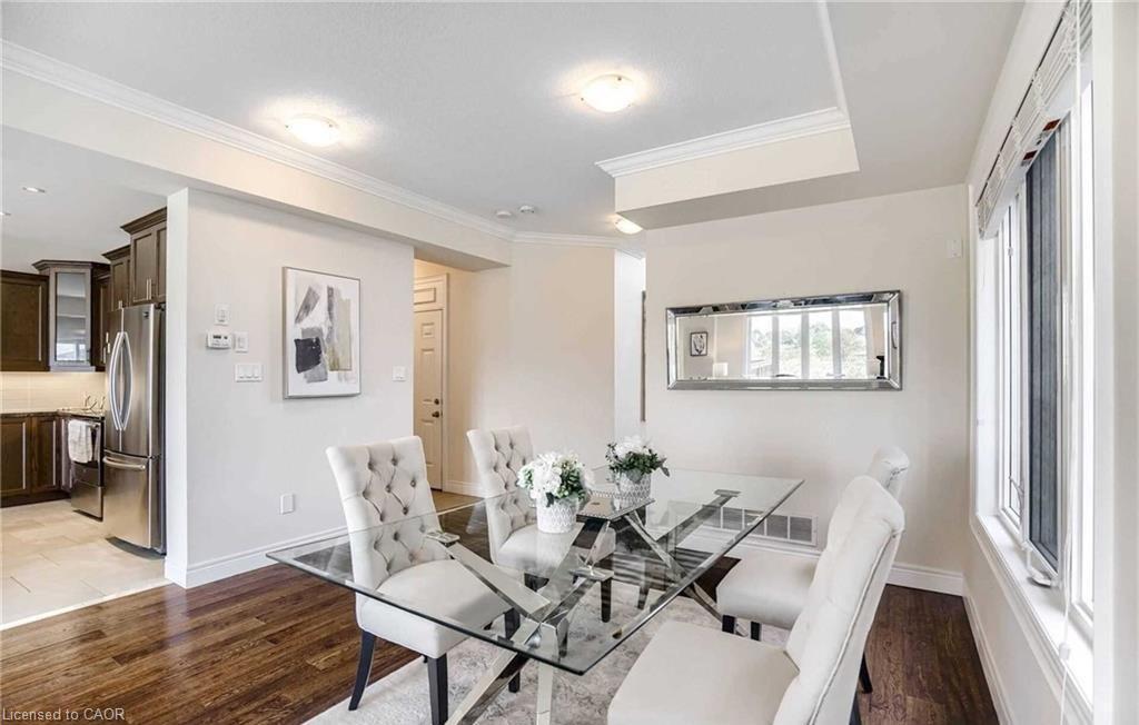 238 Nashville Circle, Hamilton, ON - Indoor Photo Showing Dining Room