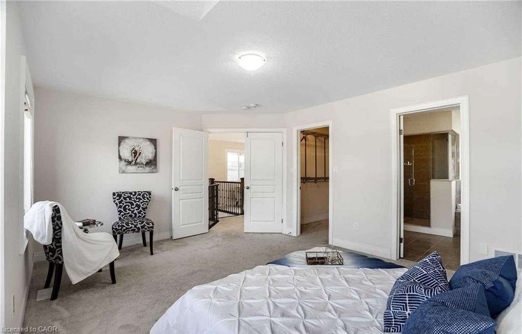 238 Nashville Circle, Hamilton, ON - Indoor Photo Showing Bedroom
