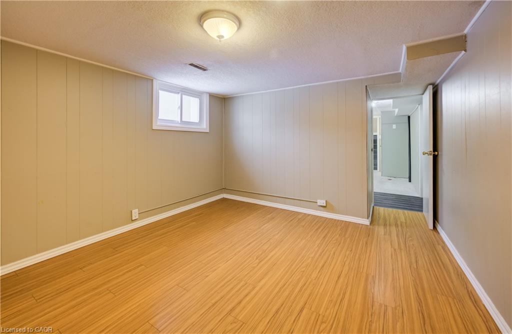 151 Courtland Avenue E, Kitchener, ON - Indoor Photo Showing Other Room