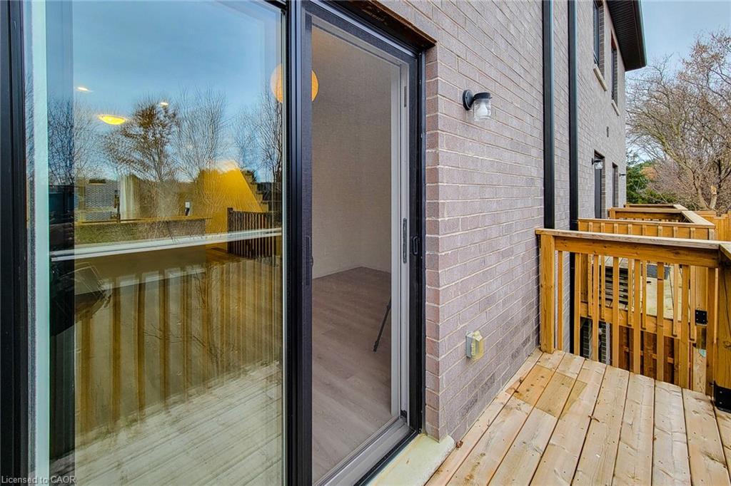 20-720 Grey Street, Brantford, ON - Outdoor With Exterior