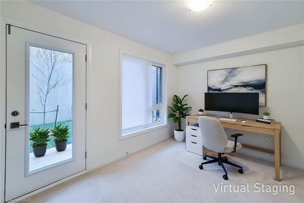 20-720 Grey Street, Brantford, ON - Indoor Photo Showing Office