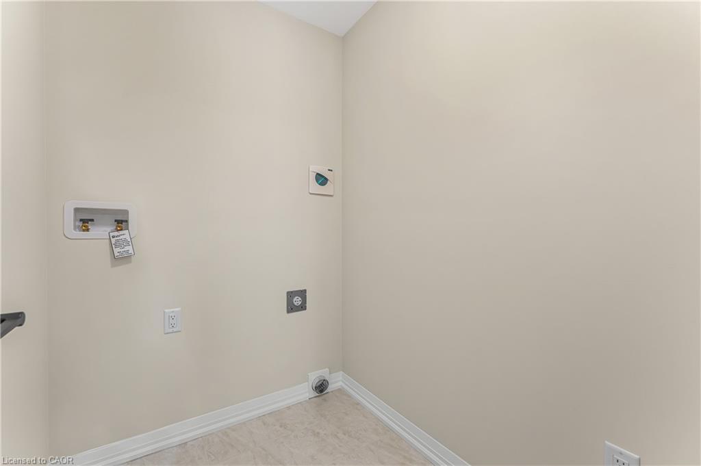 142 Willson Drive, Thorold, ON - Indoor