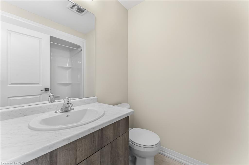 142 Willson Drive, Thorold, ON - Indoor Photo Showing Bathroom