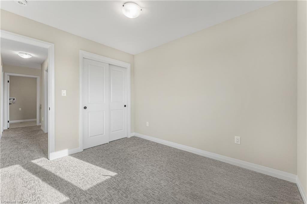 142 Willson Drive, Thorold, ON - Indoor Photo Showing Other Room