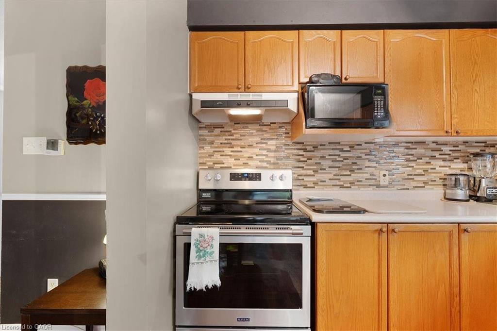 75 Marisa Street, Kitchener, ON - Indoor Photo Showing Kitchen