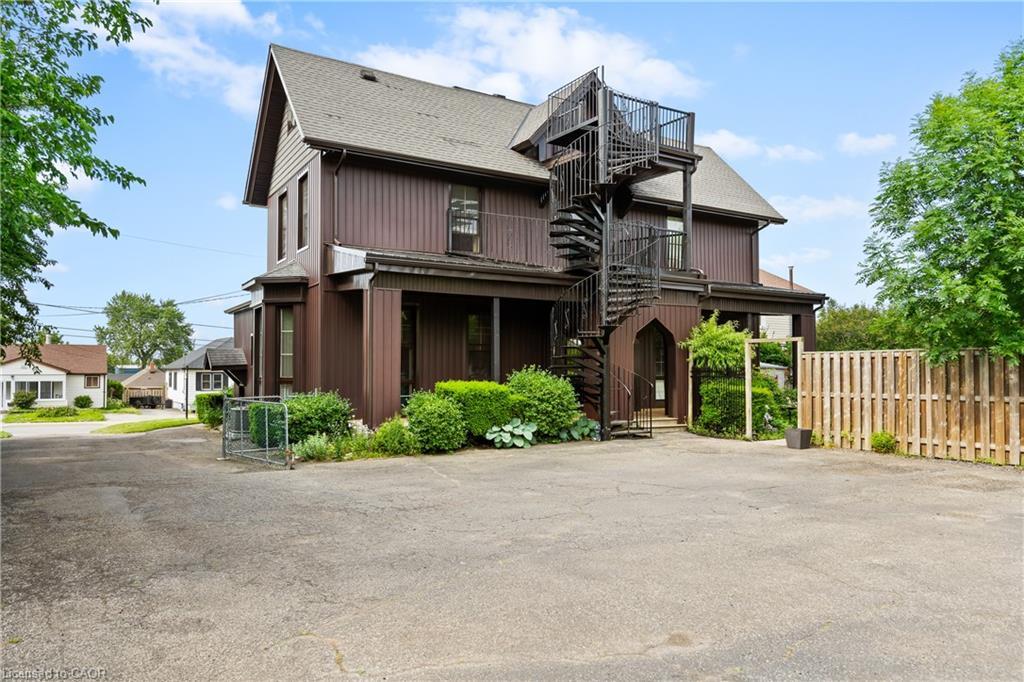 5368 Menzie Street, Niagara Falls, ON