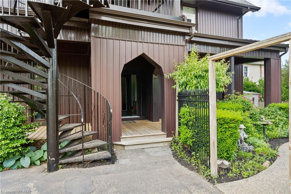 5368 Menzie Street, Niagara Falls, ON