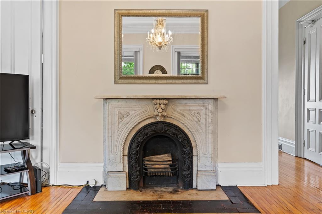 5368 Menzie Street, Niagara Falls, ON