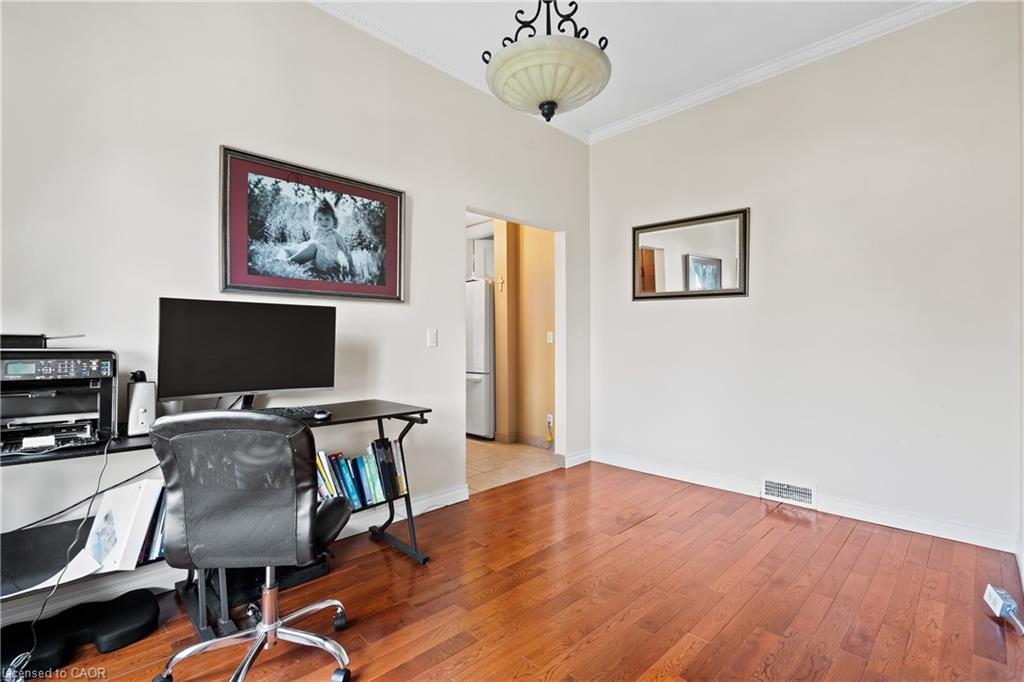 5368 Menzie Street, Niagara Falls, ON