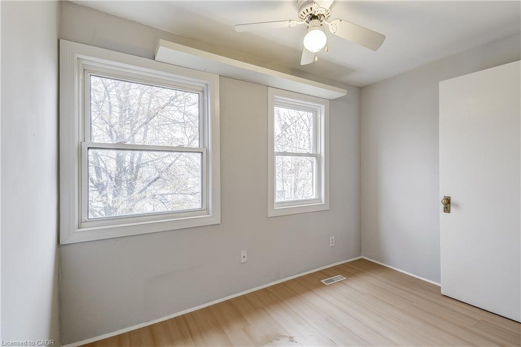 2420 Maryvale Court, Burlington, ON - Indoor Photo Showing Other Room