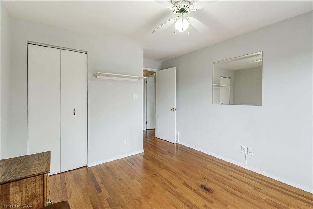 2420 Maryvale Court, Burlington, ON - Indoor Photo Showing Other Room