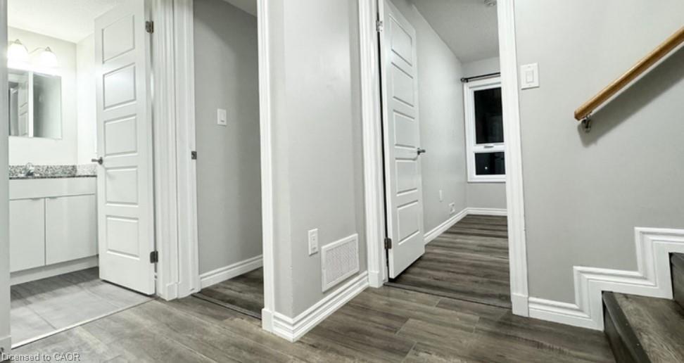 B19-1430 Highland Road W, Kitchener, ON - Indoor Photo Showing Other Room