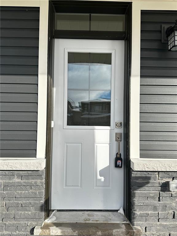 32 Amos Avenue, Brantford, ON - Outdoor With Exterior