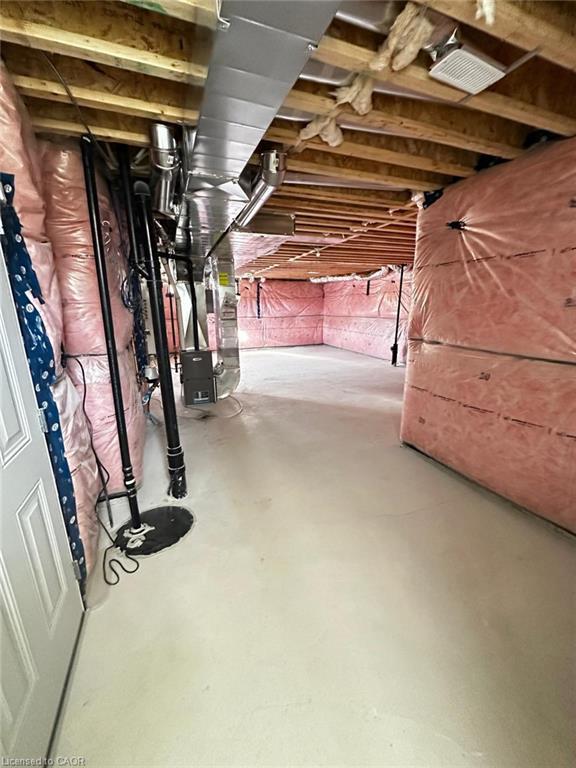 32 Amos Avenue, Brantford, ON - Indoor Photo Showing Basement