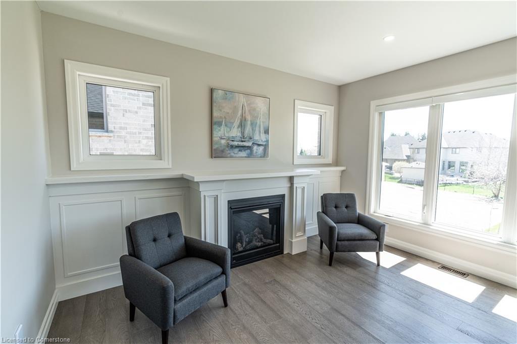 15 Hudson Drive, Brantford, ON - Indoor Photo Showing Living Room With Fireplace