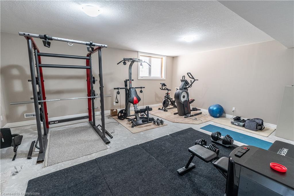 15 Hudson Drive, Brantford, ON - Indoor Photo Showing Gym Room