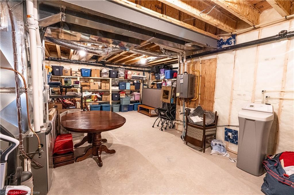 15 Hudson Drive, Brantford, ON - Indoor Photo Showing Basement