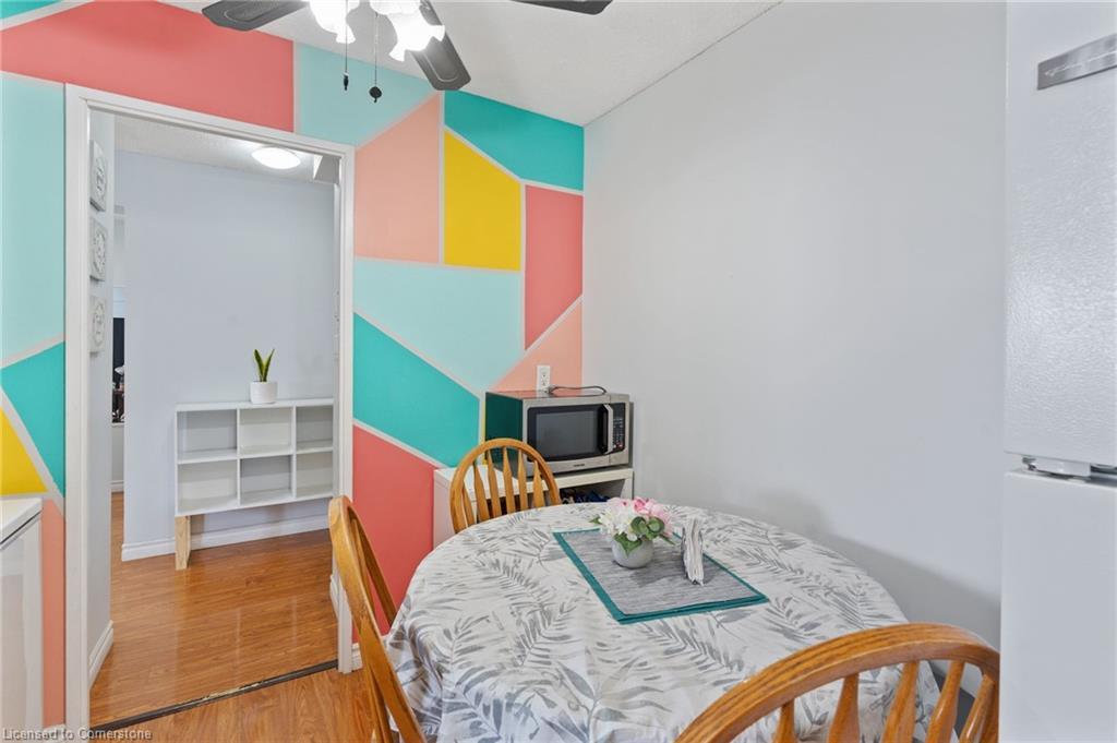 611-225 Harvard Place, Waterloo, ON - Indoor