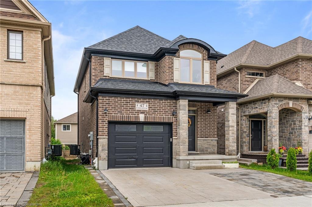 47 Pondcliffe Drive, Kitchener, ON - Outdoor With Facade