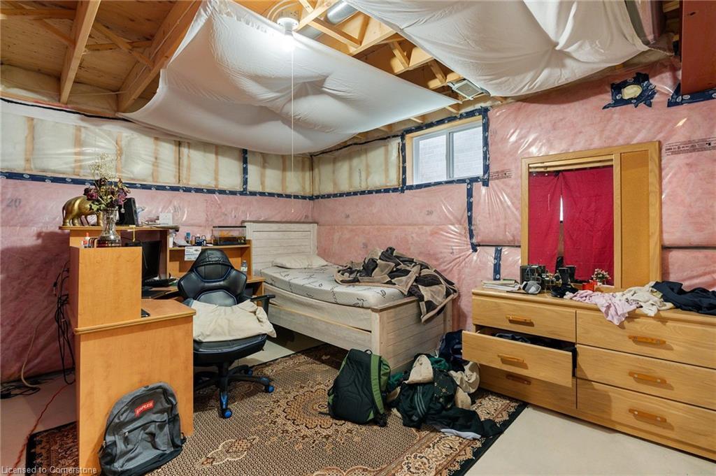 47 Pondcliffe Drive, Kitchener, ON - Indoor